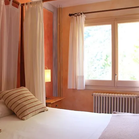 L'ou De Reig Guest house 2*